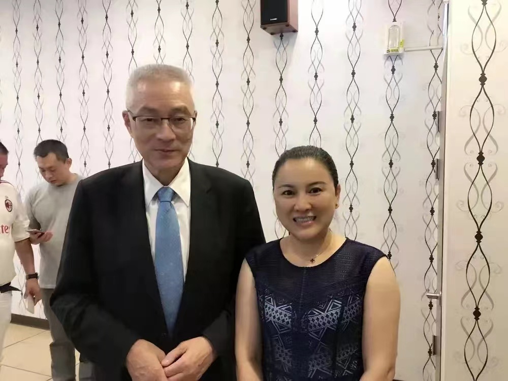 1708592834502078822.jpg p8.jpg